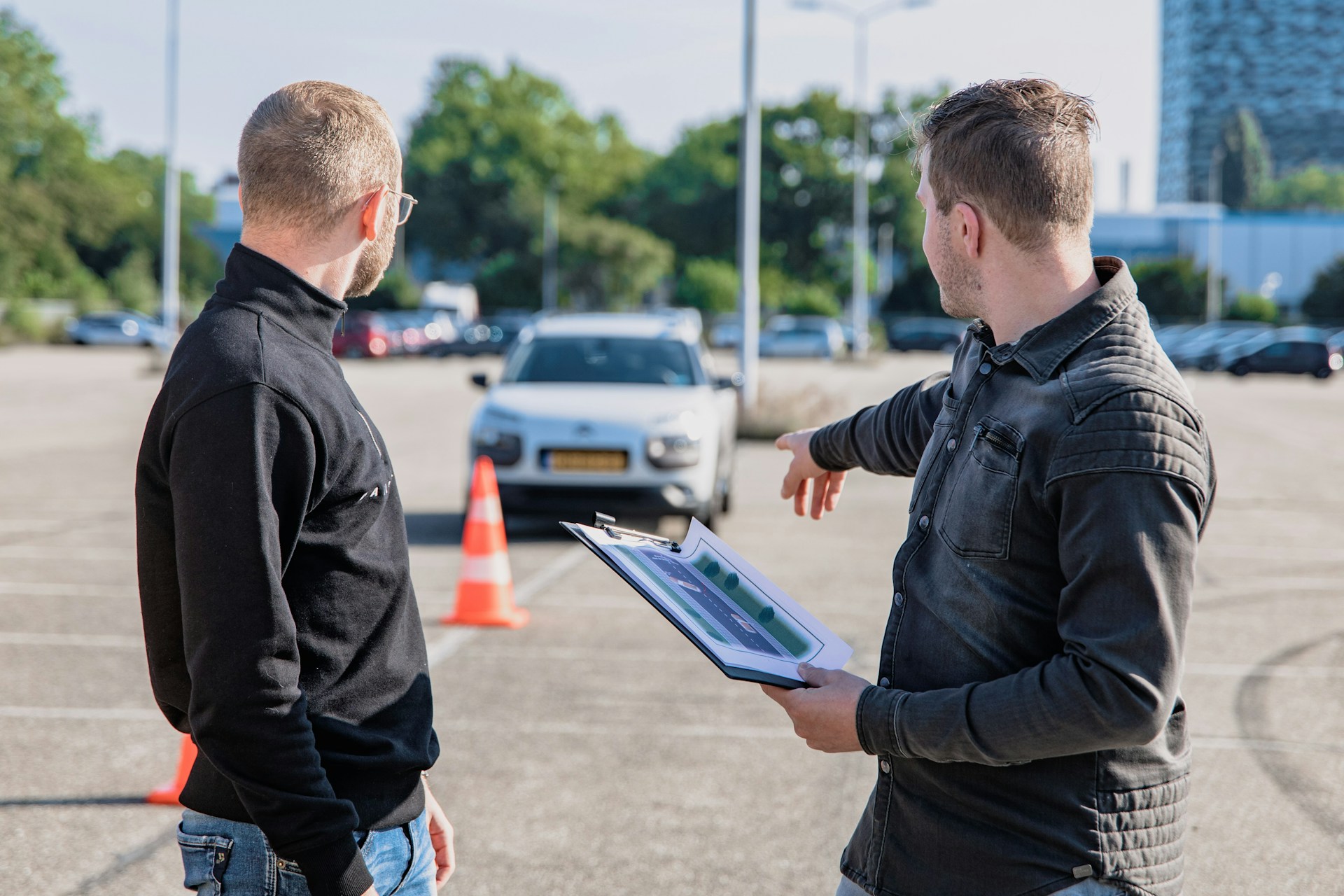 Rijbewijs voor vrachtwagen halen? Dit moet je kunnen!